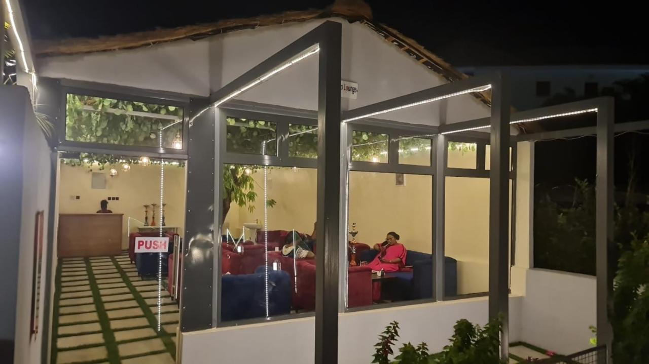 The Mayrock Hotel Abuja Exteriör bild