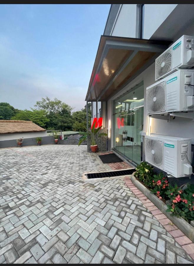 The Mayrock Hotel Abuja Exteriör bild